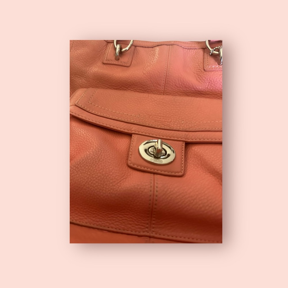 Coach bubble pink pebbled Leather Tote Bag - Picture 4 of 12